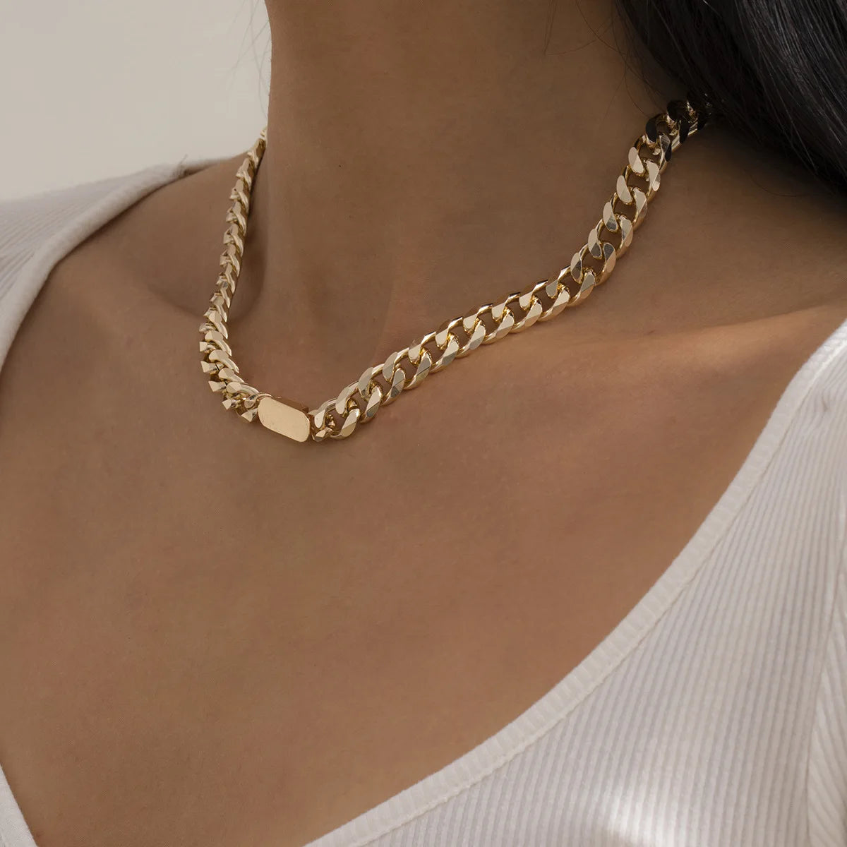 LOVE Heart Necklace Black Velvet Big Heart Pendant Choker Necklace for Women Elegant Weave Knotted Bowknot Adjustable Chain