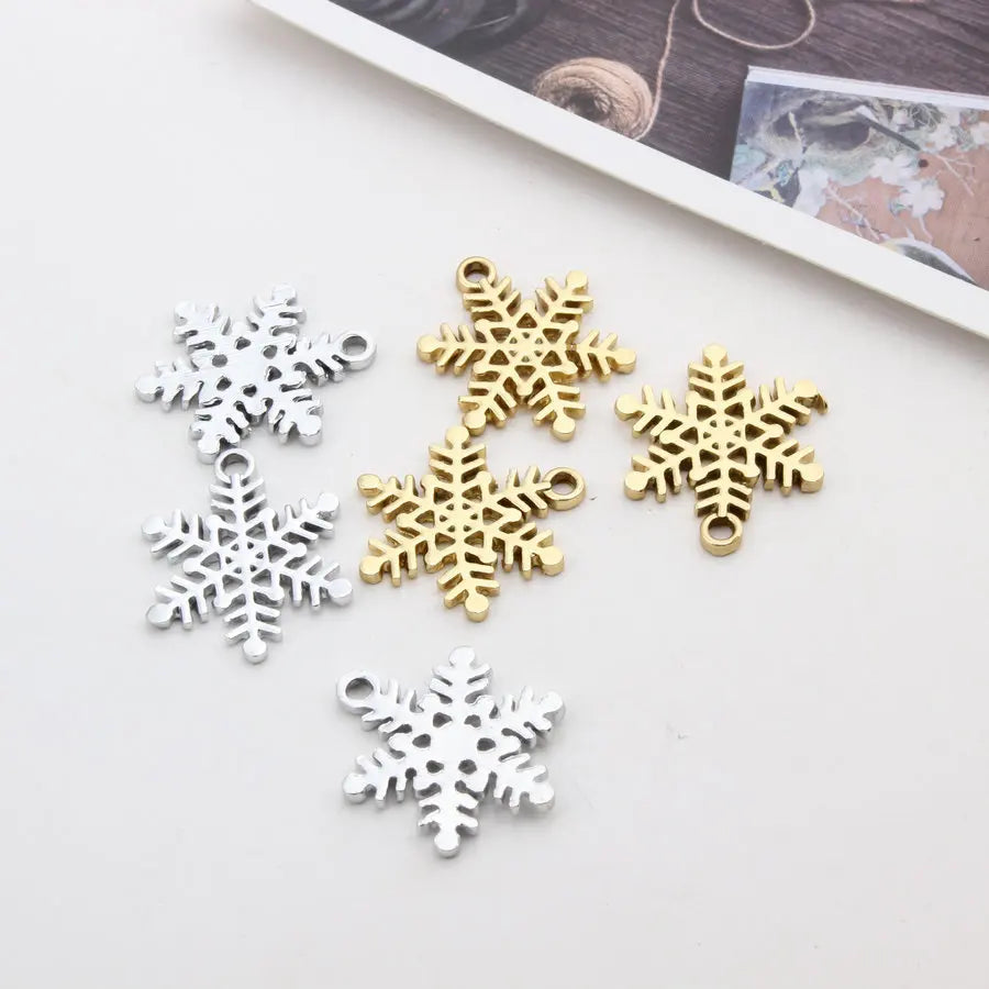Snowflake Charm DIY Jewelry Accessories Metal Alloy Bracelet Pendant Christmas Charms for Jewelry Making Gold 2021 Flower Lot
