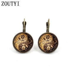 New/glamour fashion rose yin and yang taiji photo pattern, convex glass inlay earrings, feminine decoration.