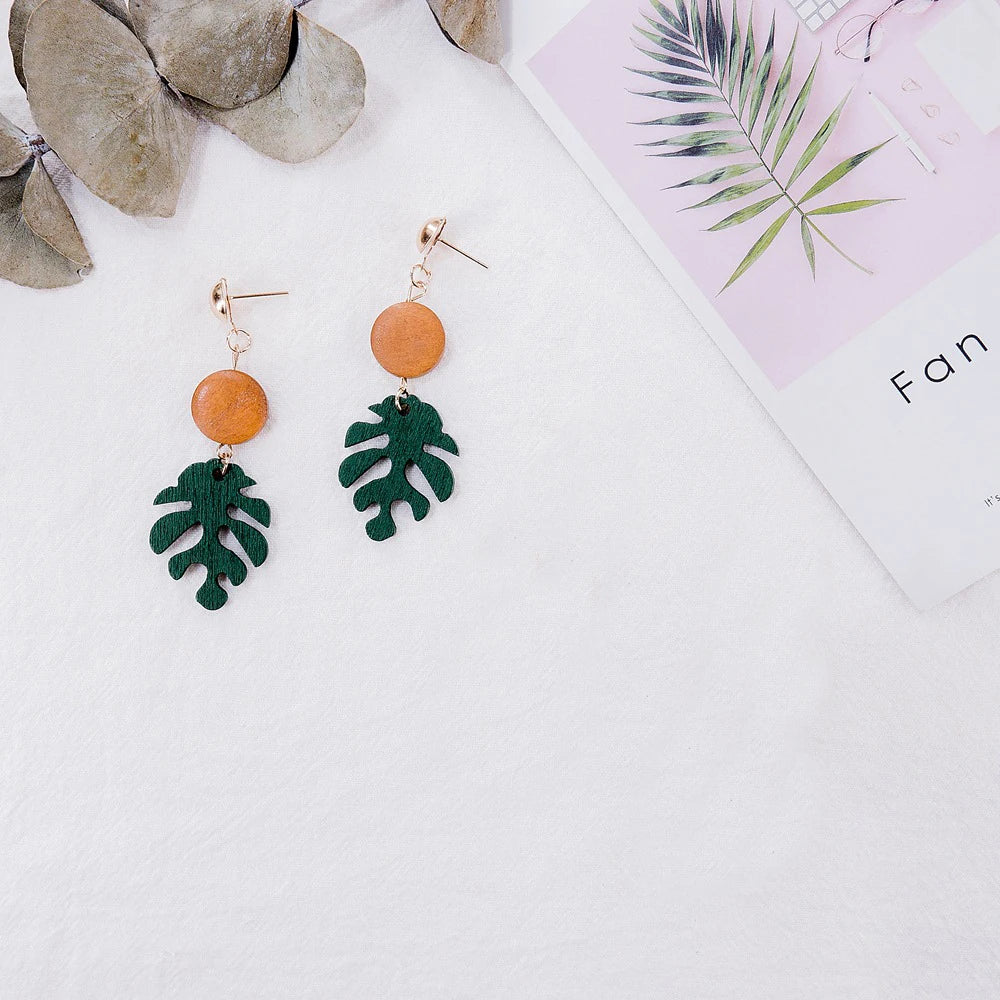 fashion green color African plant Wood Monstera Leaf earrings for women bear drop earring girls gifts new fj008