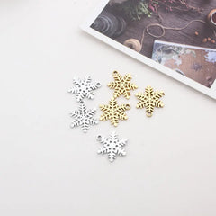 Snowflake Charm DIY Jewelry Accessories Metal Alloy Bracelet Pendant Christmas Charms for Jewelry Making Gold 2021 Flower Lot