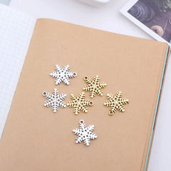 Snowflake Charm DIY Jewelry Accessories Metal Alloy Bracelet Pendant Christmas Charms for Jewelry Making Gold 2021 Flower Lot